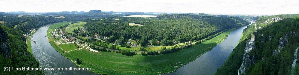 Blick von der Bastei in Rathen - Panoramafoto aus mehreren Einzelaufnahmen