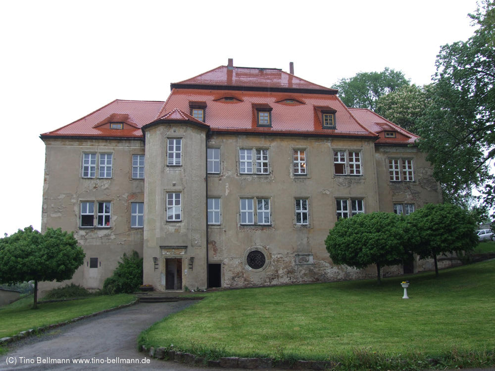 Endlich gefunden: Das Schloss zu Struppen